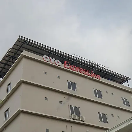 Oyo 616 Express Inn-2